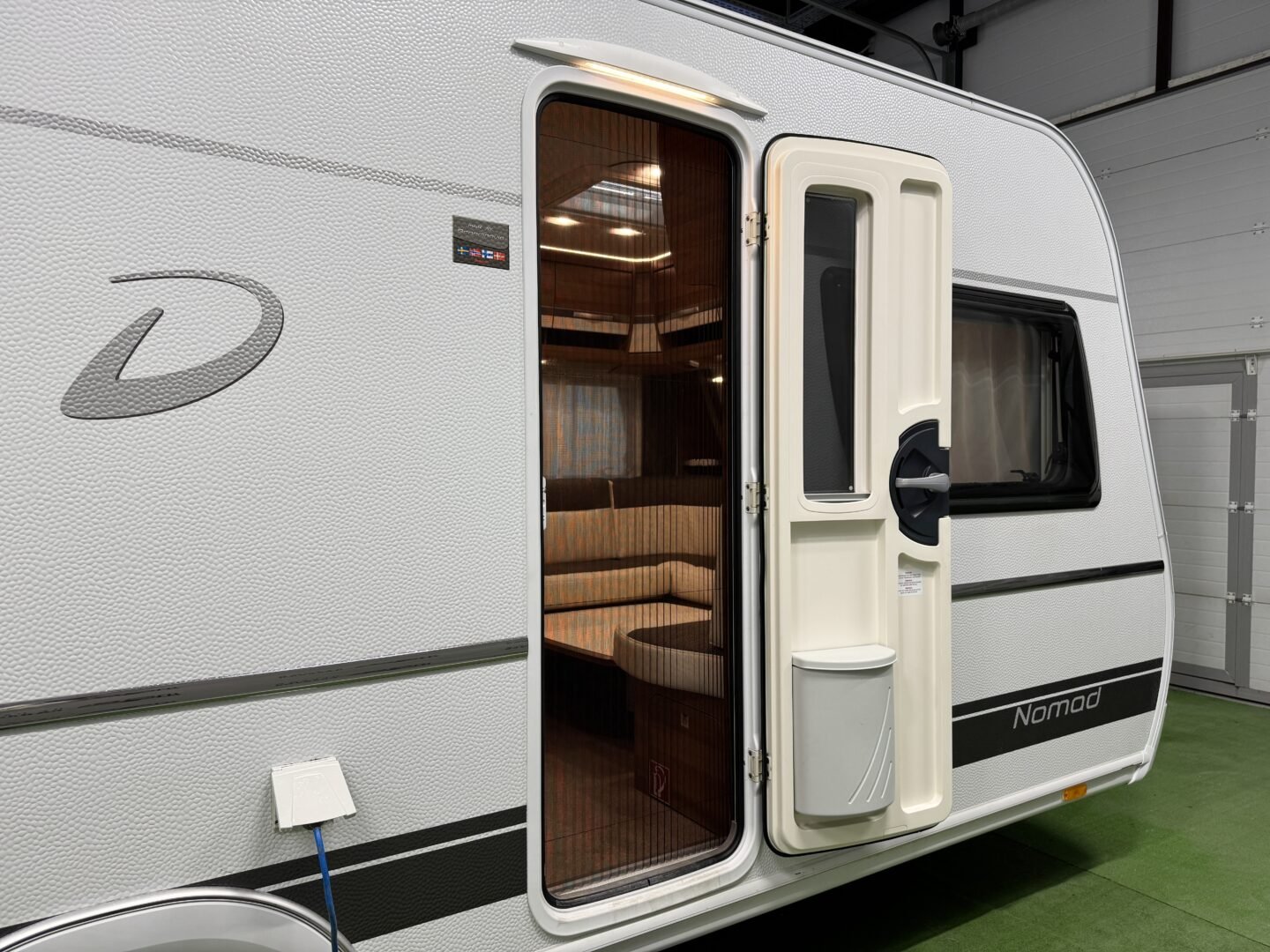 Przyczepy samochodowe do 3,5 t Dethleffs NOMAD SNOW 590