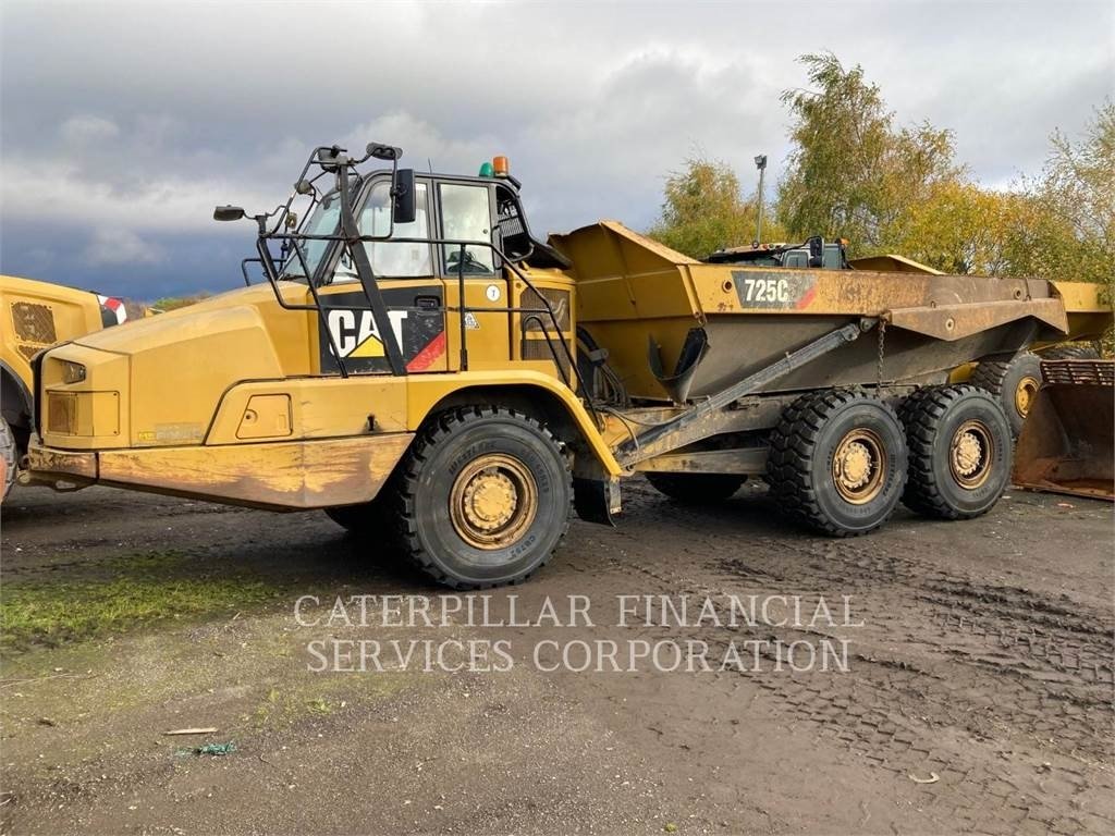 Excavator Caterpillar Challenger X2 prototype
