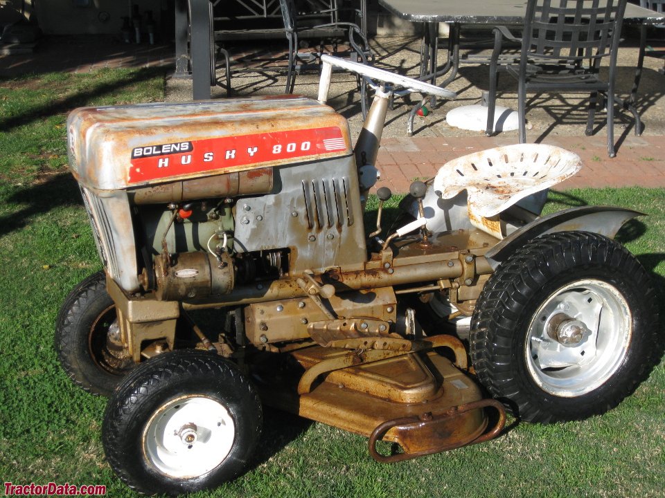 Traktor Lawn And Garden Bolens Husky 800