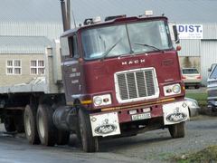 Mack F 785 T