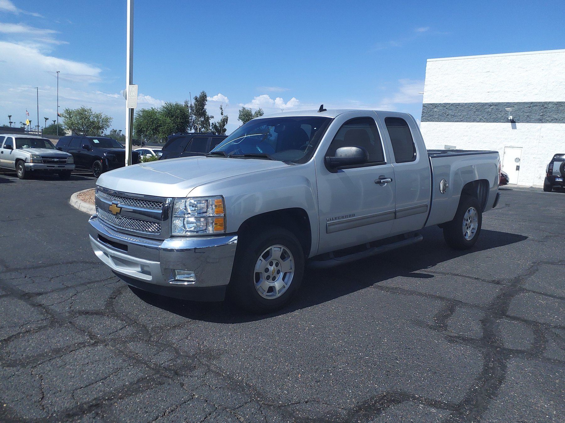GMC SILVERADO LT