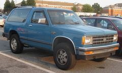 Chevrolet T10516 2-DOOR BLAZER