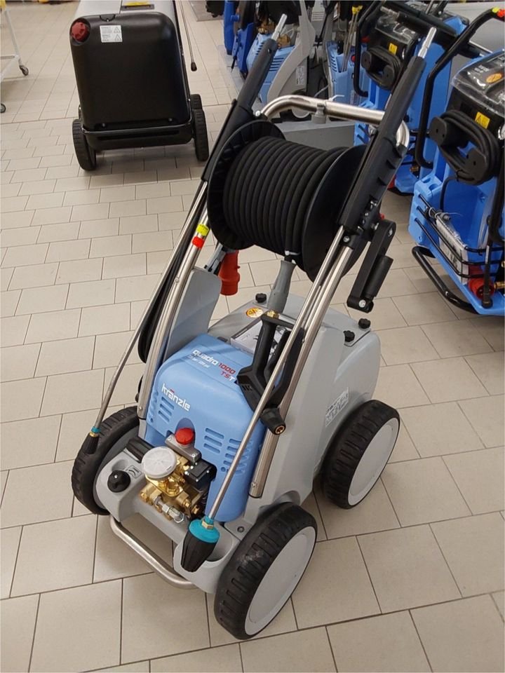 Aerial work platforms Snorkel SR3370
