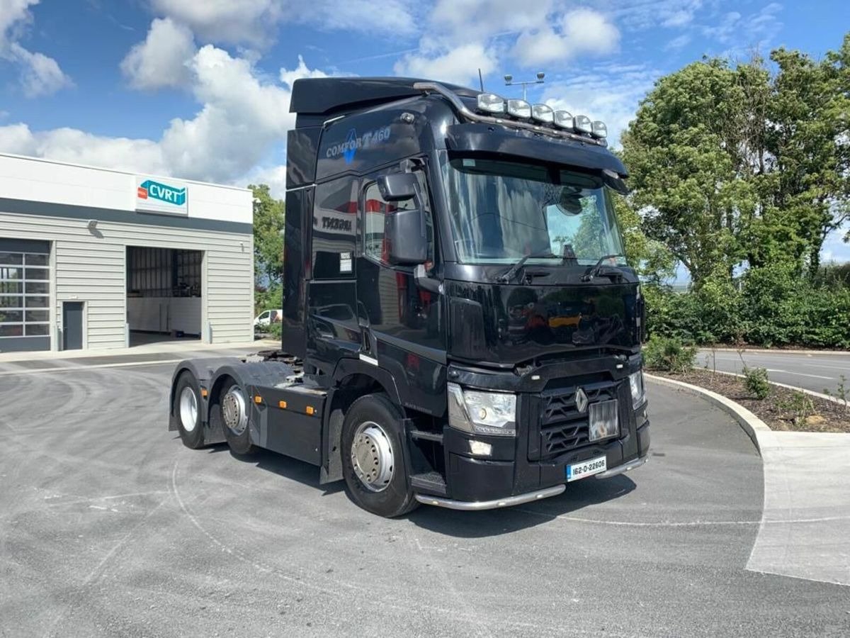 Truck Renault 10 X 4 MIDLIFT