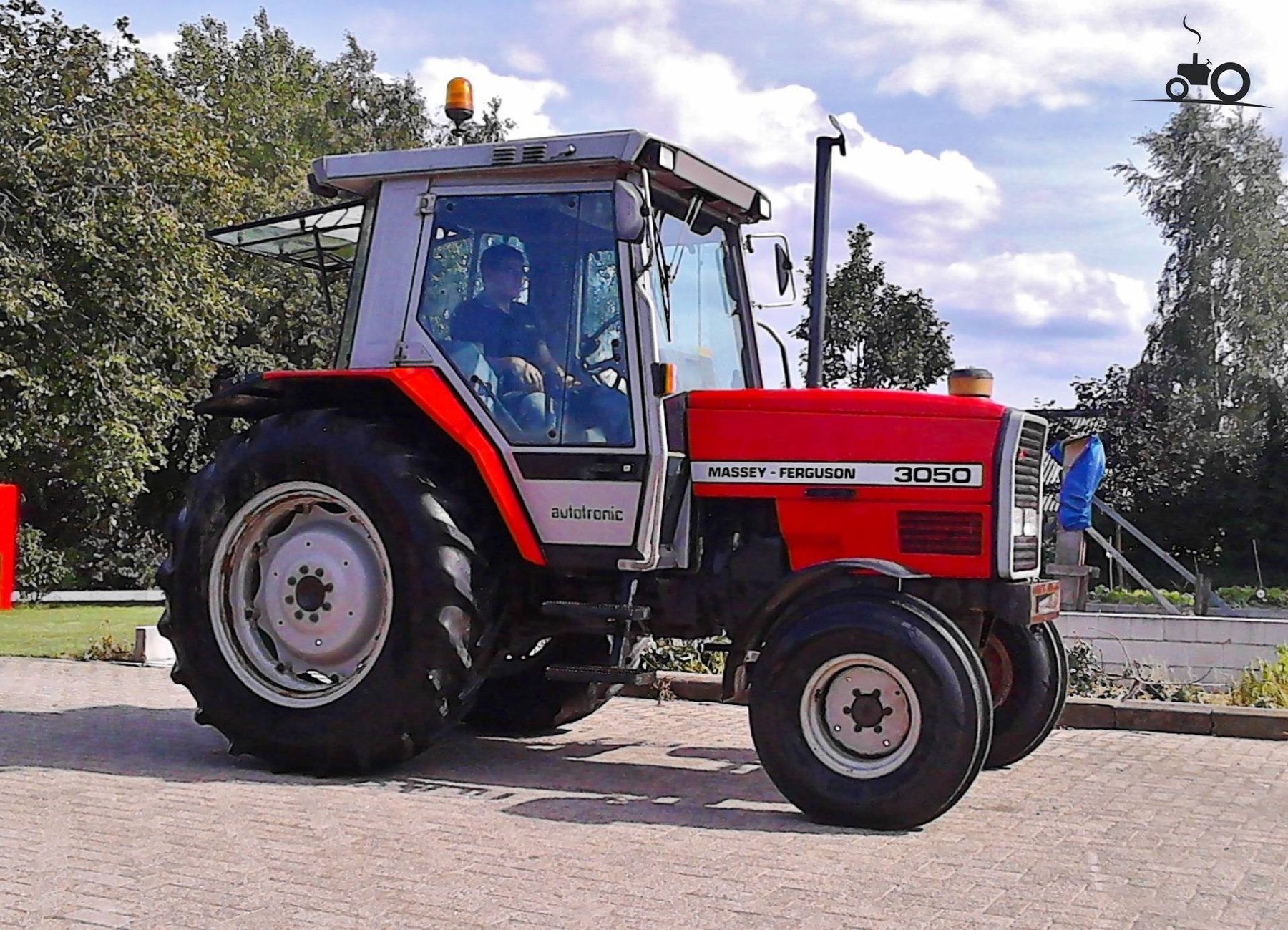 Tractor Massey Ferguson 3050