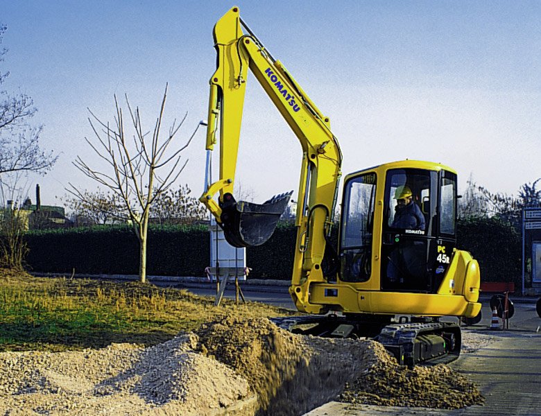 Komatsu PC45R-8