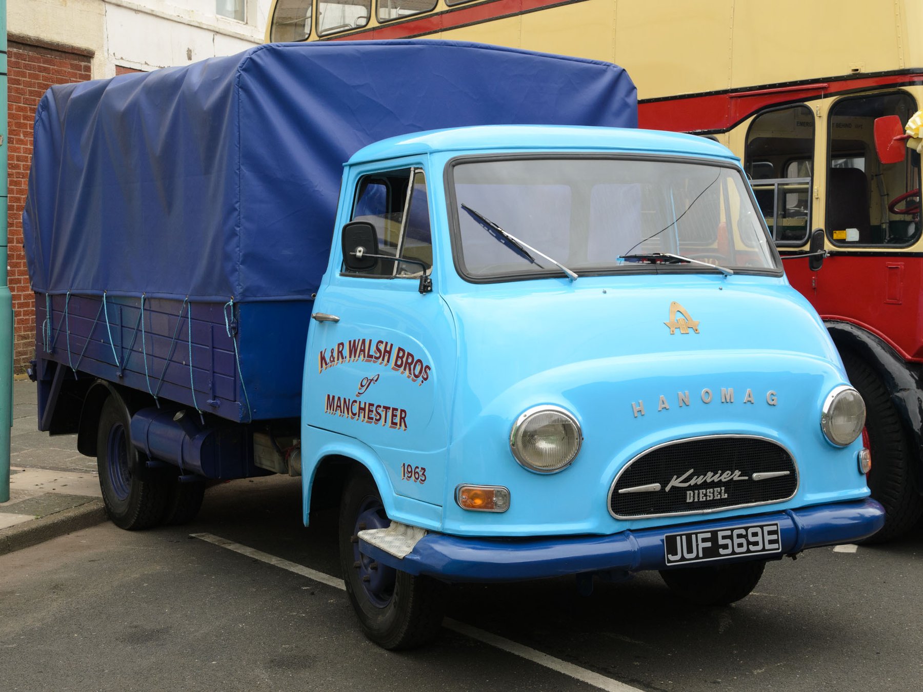 Hanomag KURIER-LL