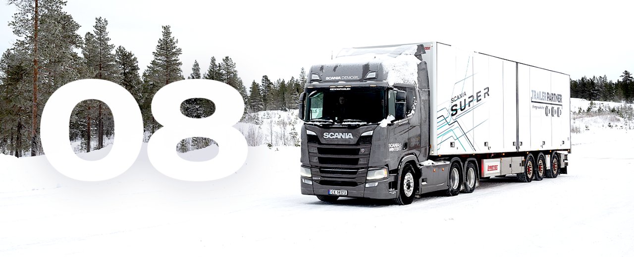 Truck Scania R 590 B8x4*4HB