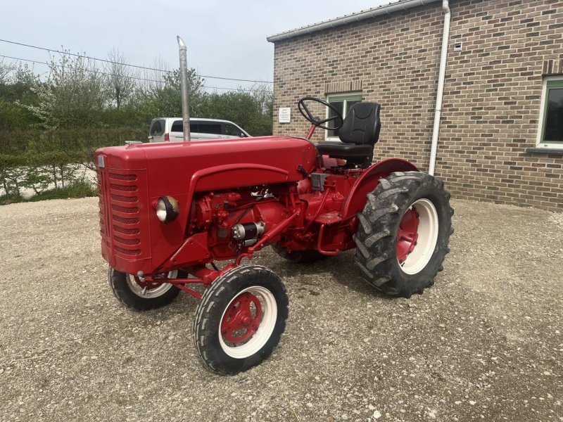 Tractor McCormick FU-265 D