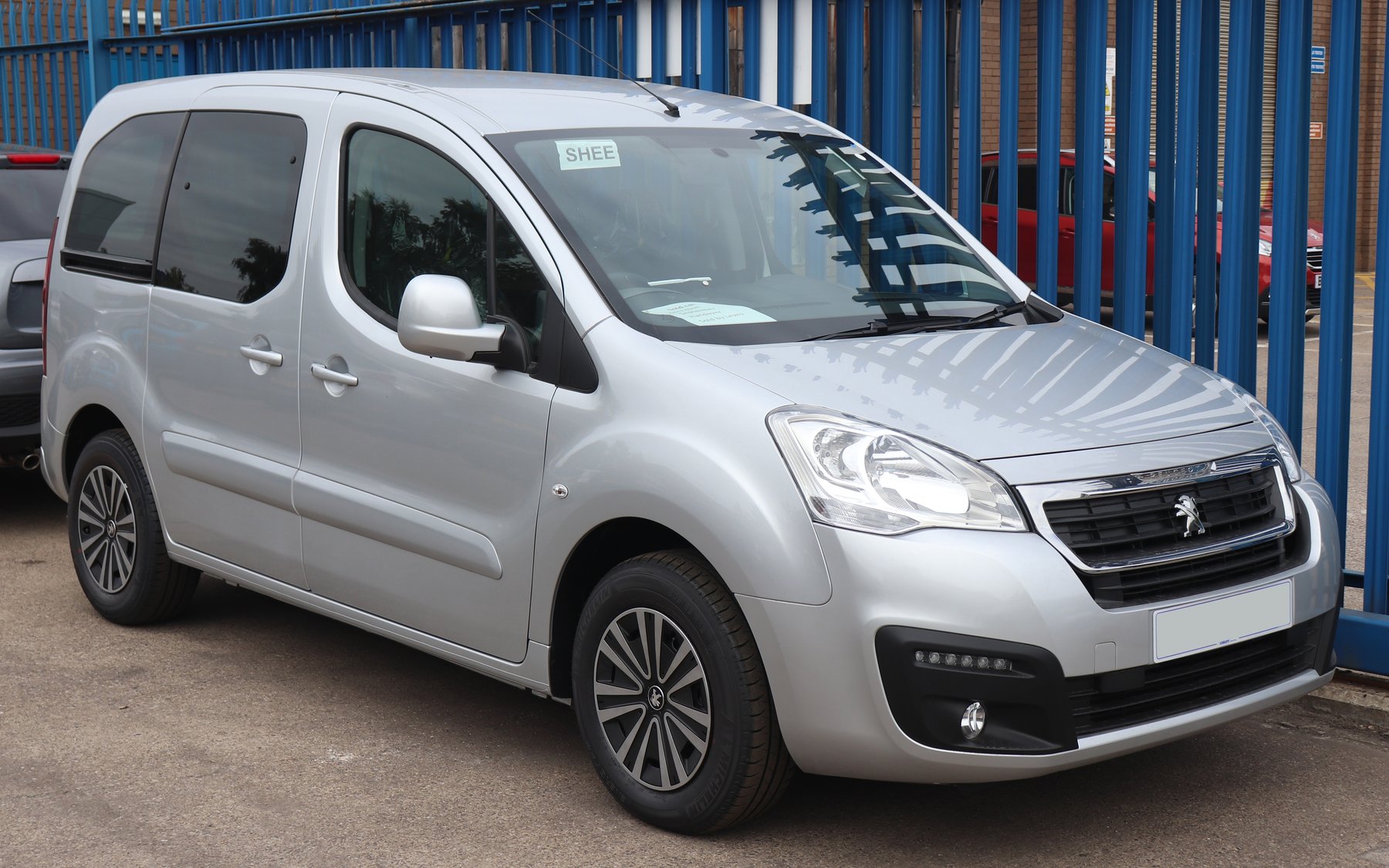 Van Peugeot Partner tepee
