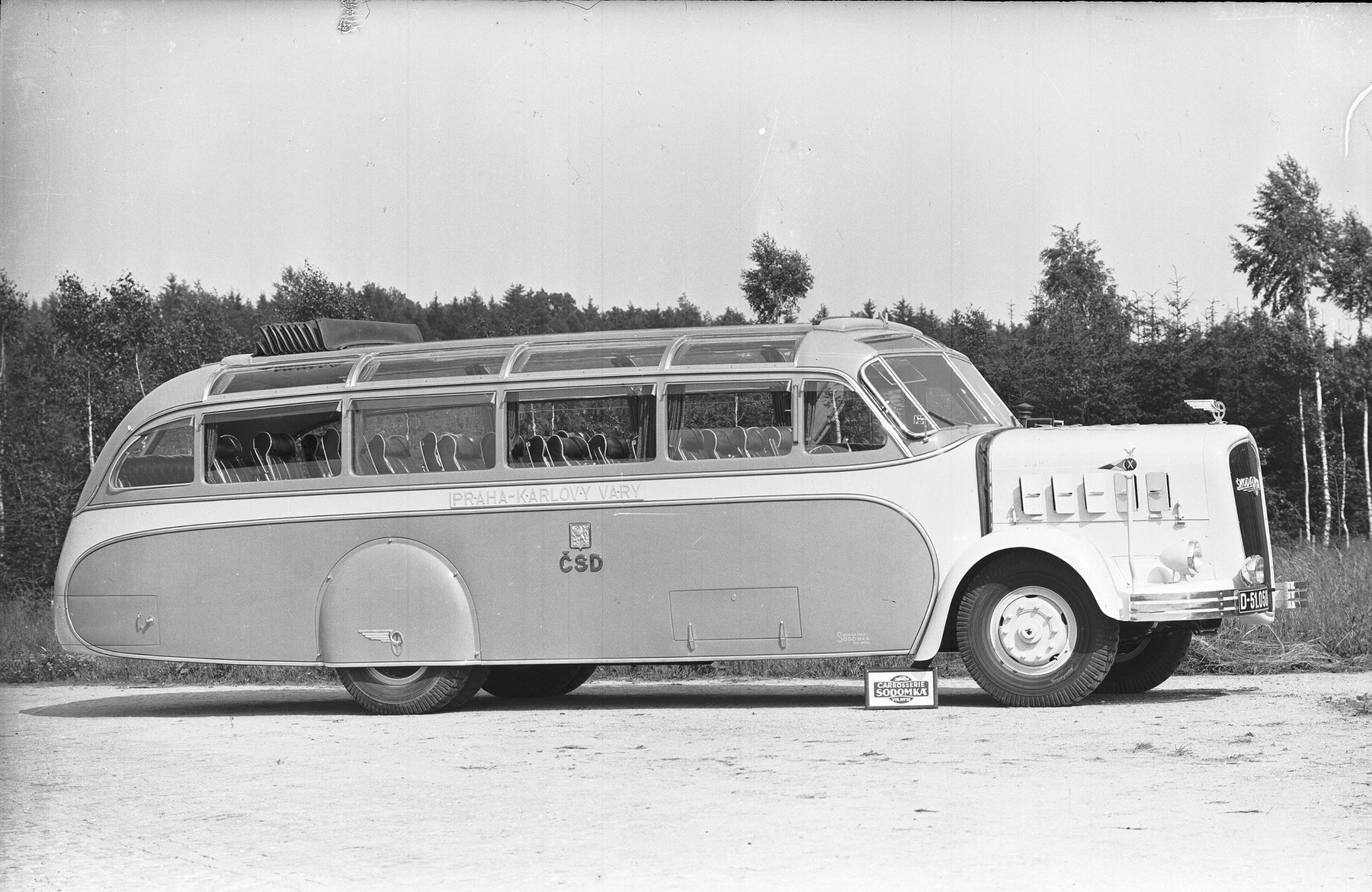 Busse & Reisebusse Škoda 606