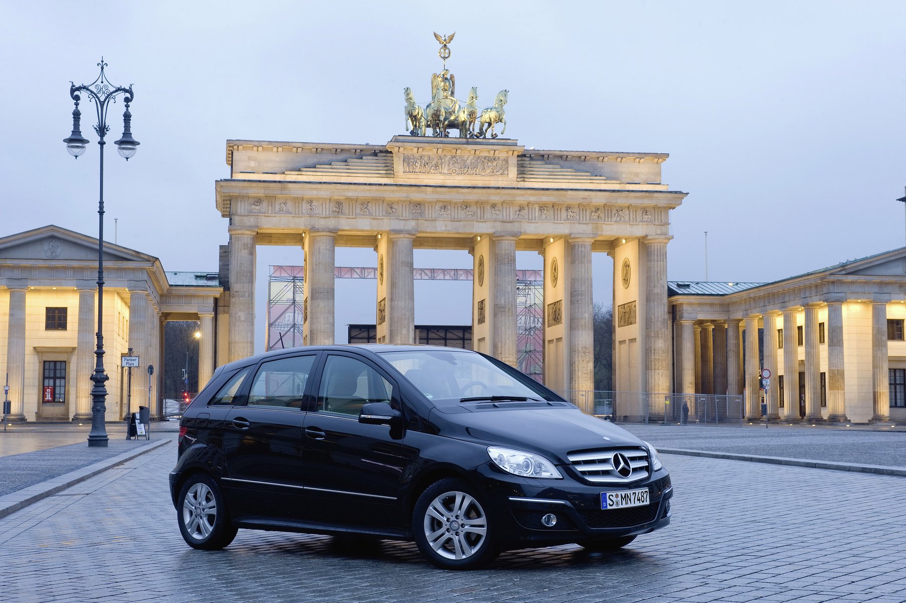 Van Mercedes Benz 245.208 B 200 CDI