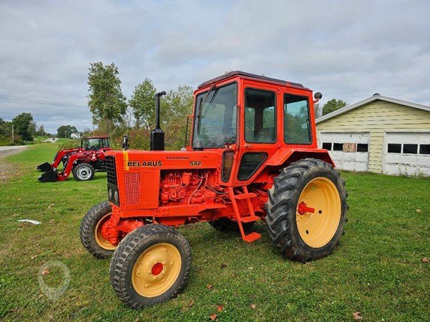 Tractor Belarus 562 PROGRESS