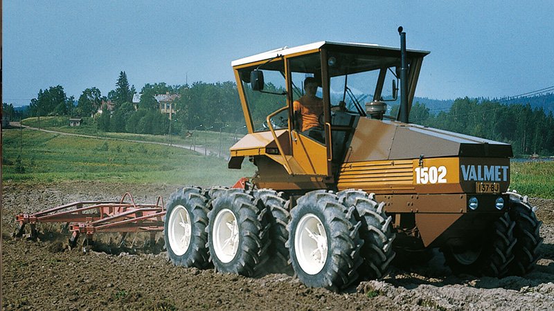 Traktor Valmet 1502 6WD