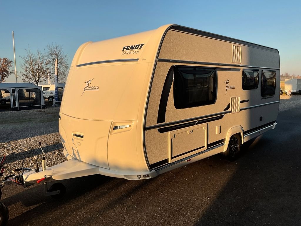 Przyczepy samochodowe do 3,5 t Fendt-Caravan TENDANZA 465