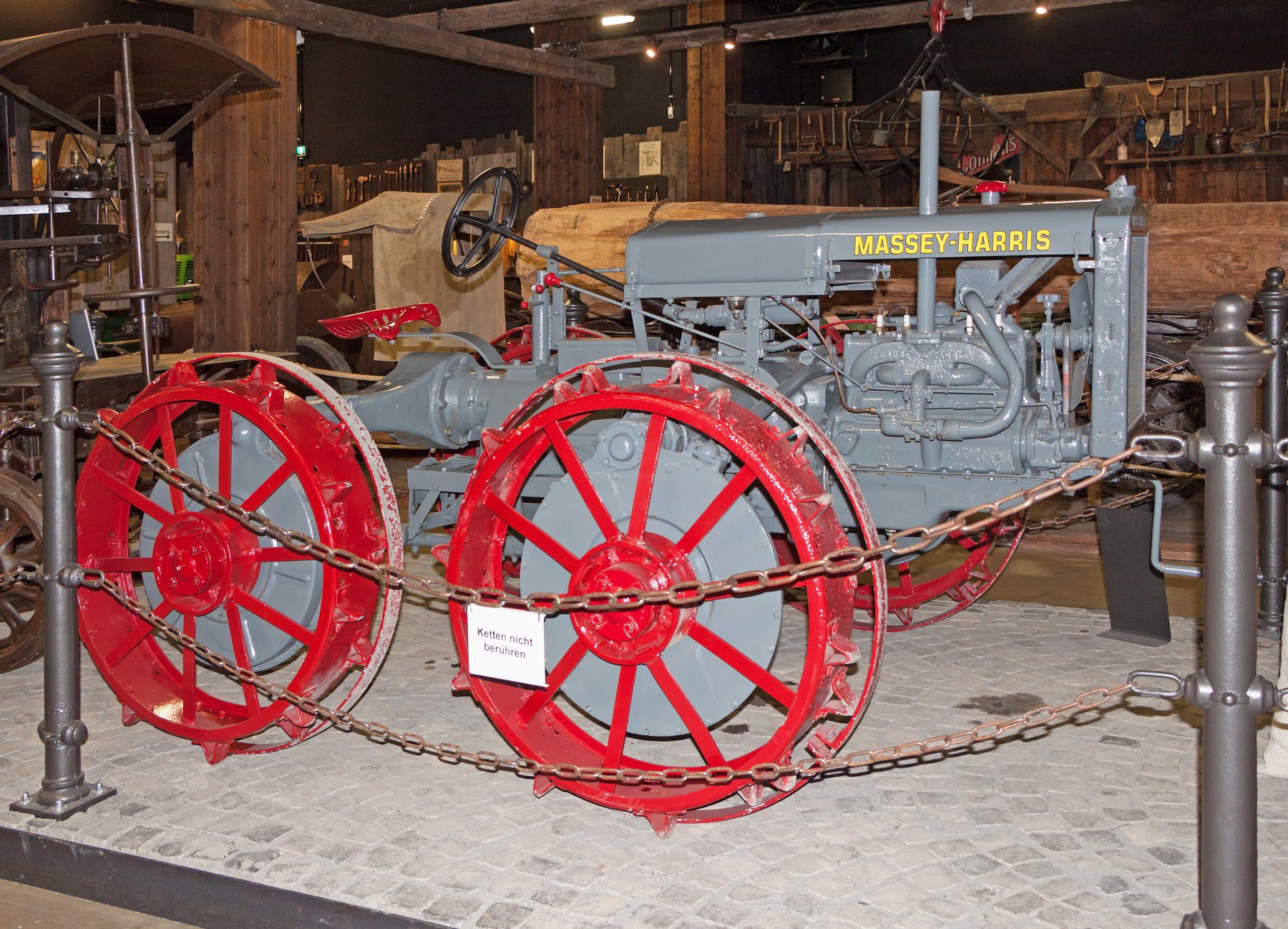 Tractor Massey Harris GENERAL PURPOSE (GP)