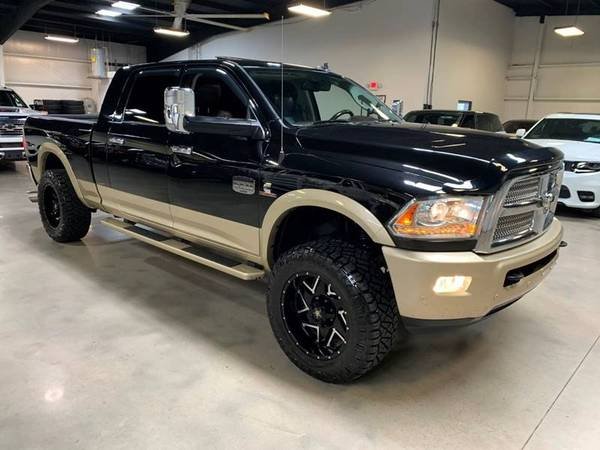 Truck Dodge RAM 2500 LONGHORN 4X4