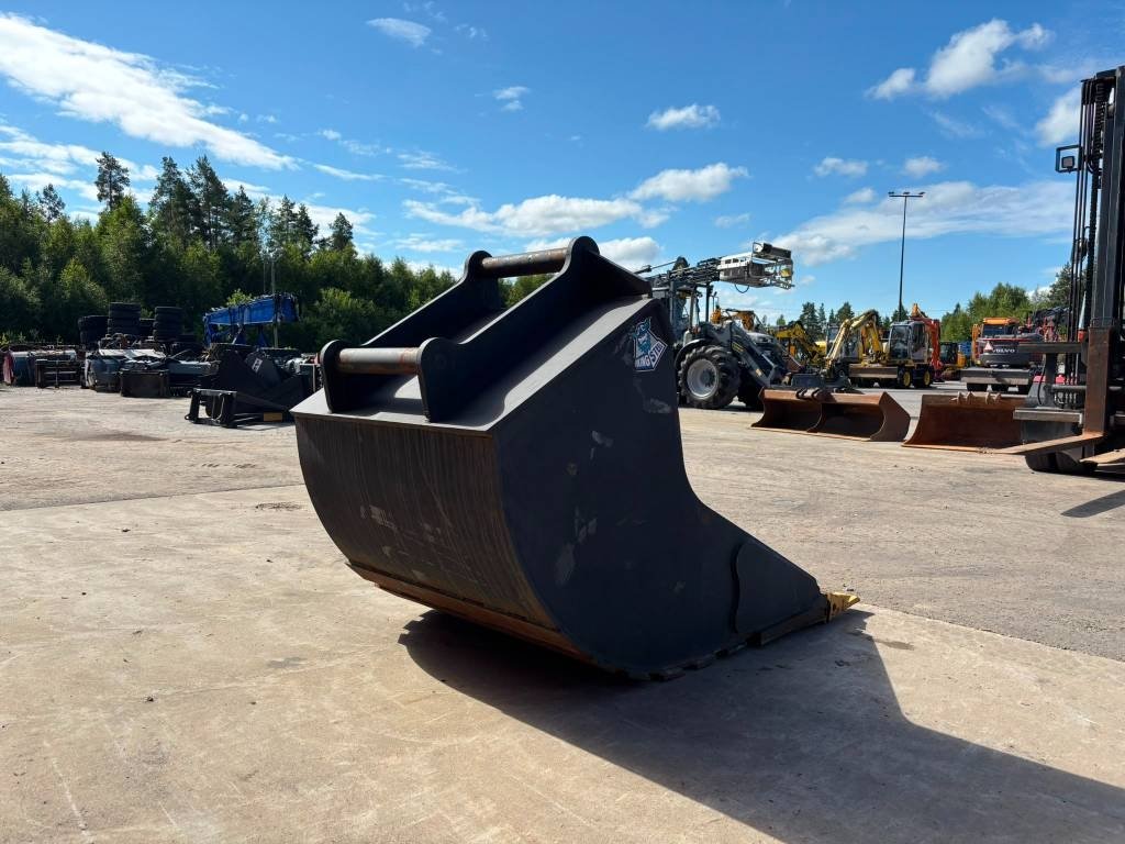 Light trailers up to 750 kg Voka 1100A