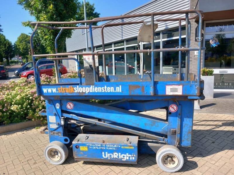 Car trailers up to 3.5 t Up Right UP RIGHT