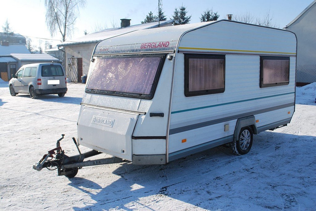 Anhänger BERGLAND BERGLAND 385