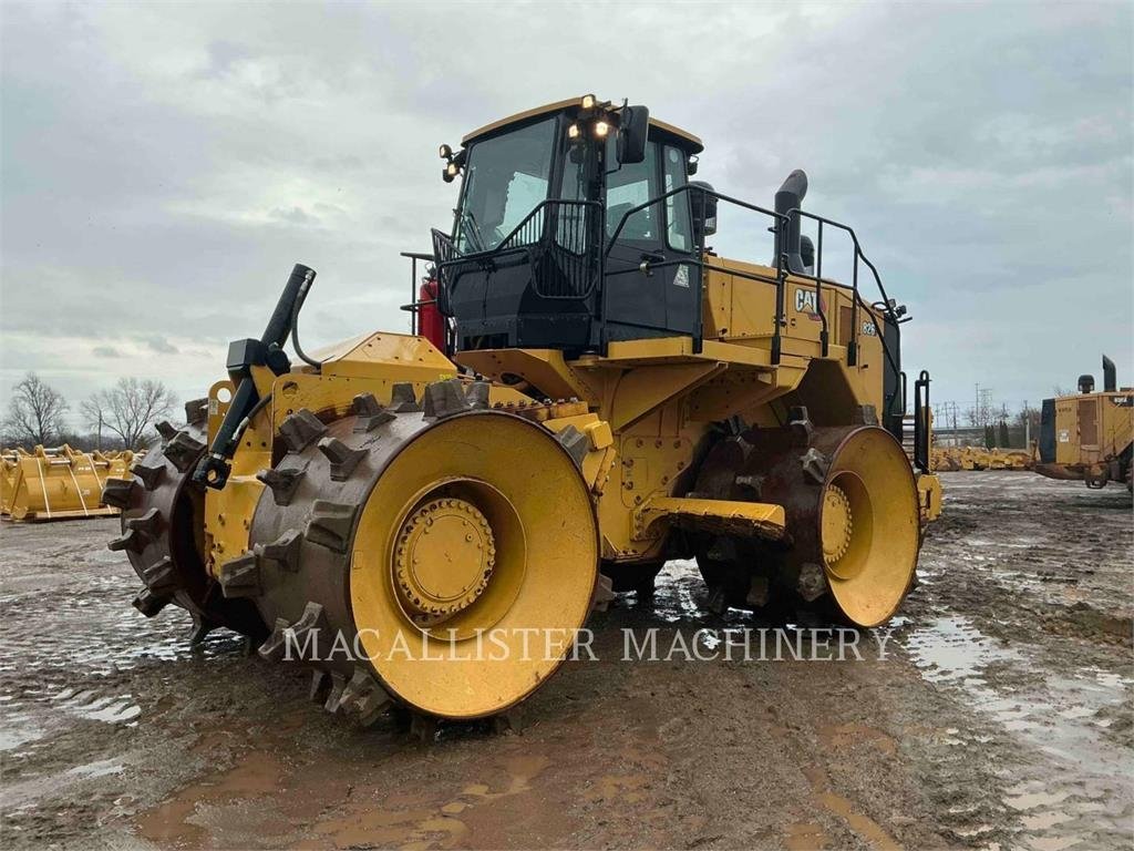 Caterpillar 826B