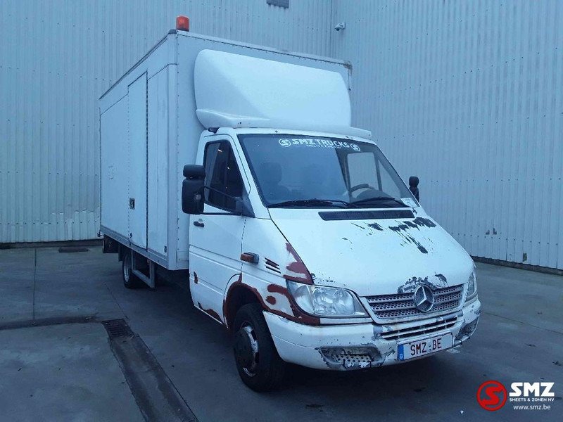 Truck Mercedes Benz Sprinter 413CDI
