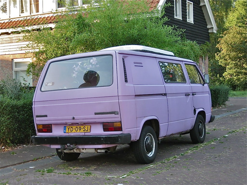 Van Volkswagen 251041 D