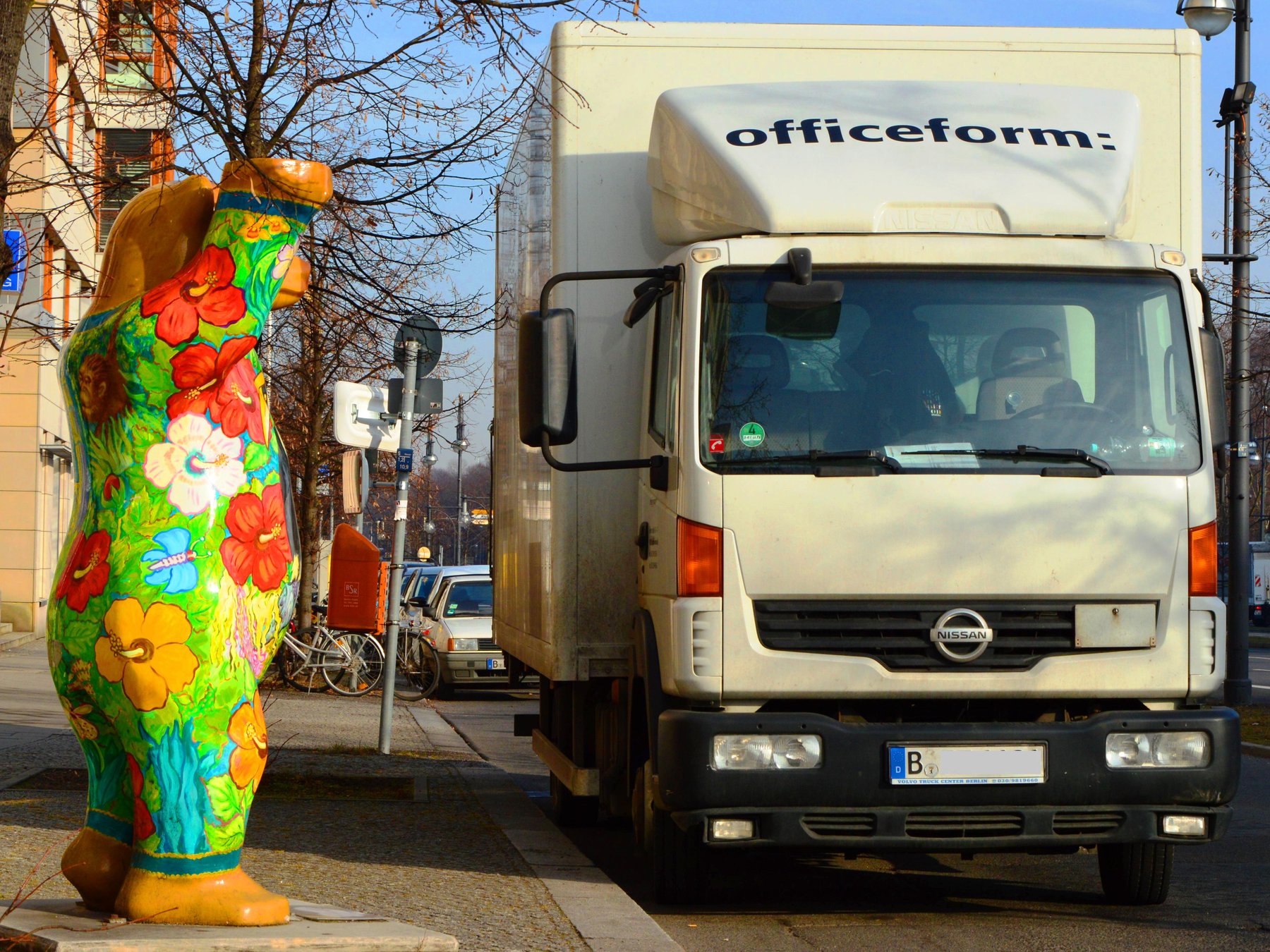 Truck Nissan ATLEON