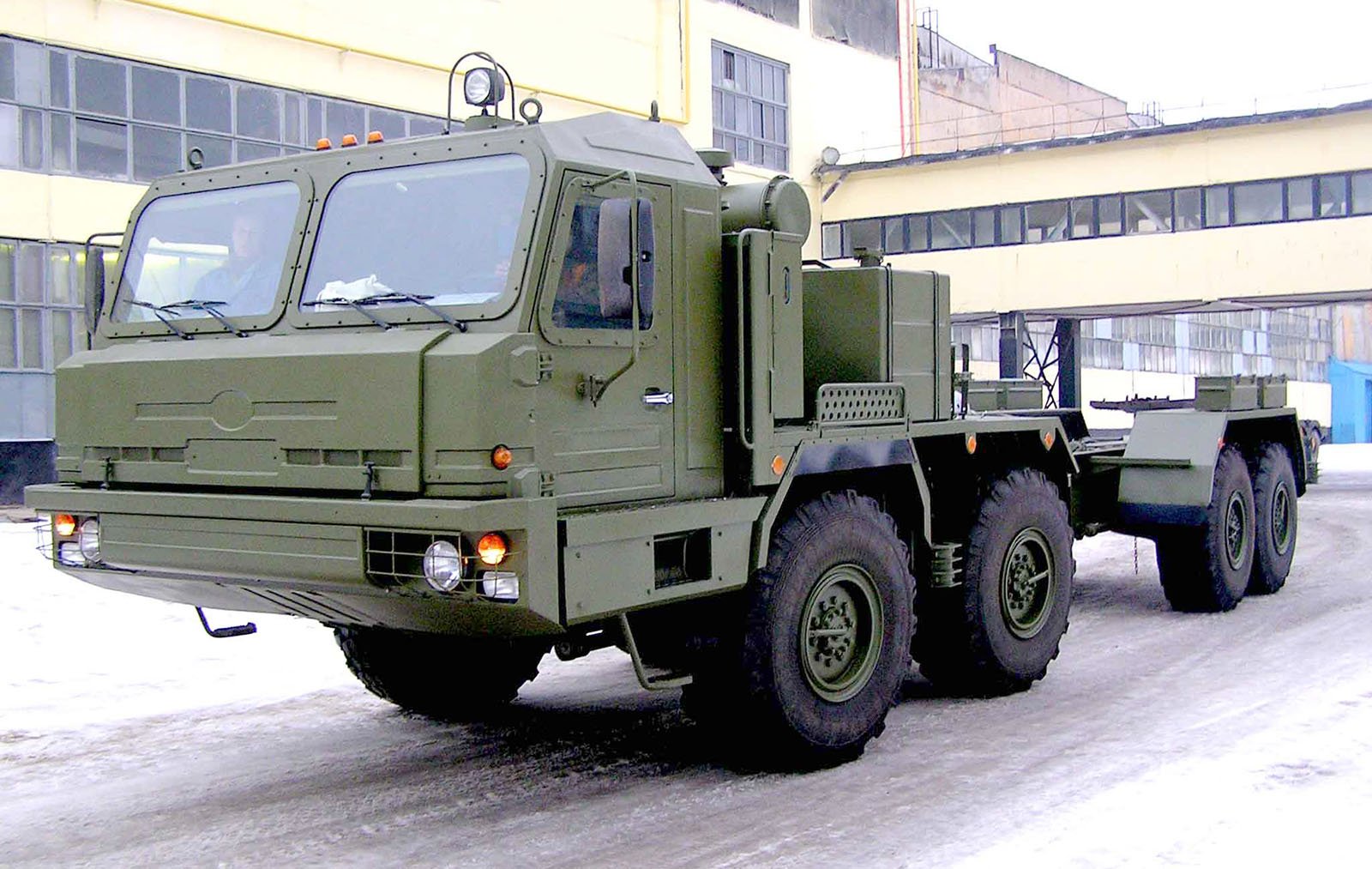 Tactical trucks Bryansky Avtomobilny Zavod (BAZ) BAZ-6909