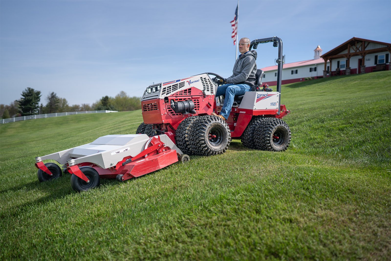 Aufsitzmäher Ventrac MSMU Finish Mowers