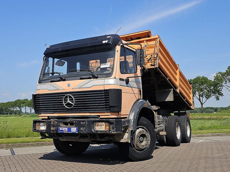 Truck Mercedes Benz 1735AK