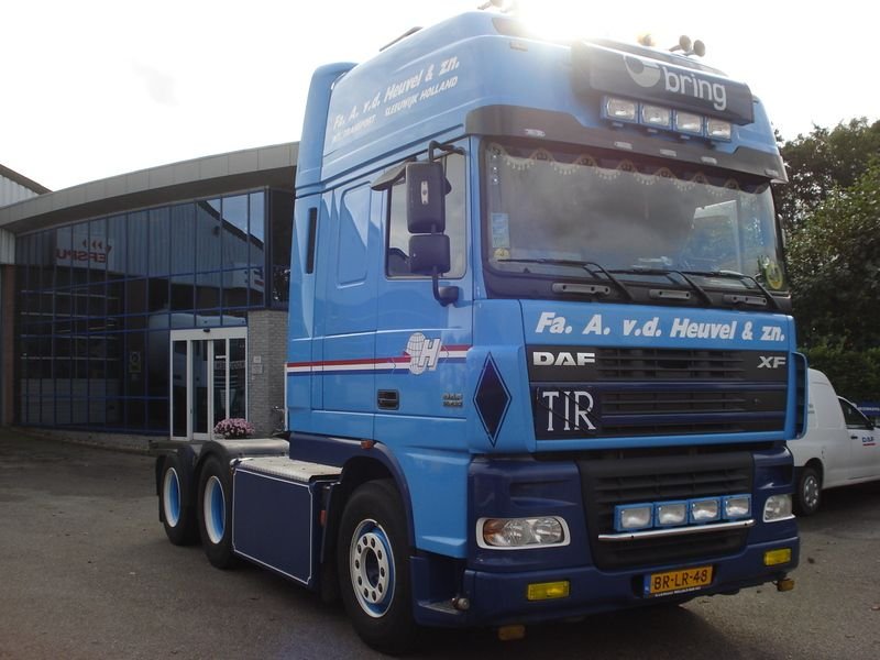 Truck DAF FTS XF95.430