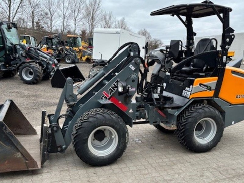 Trailer Wegvast G2700