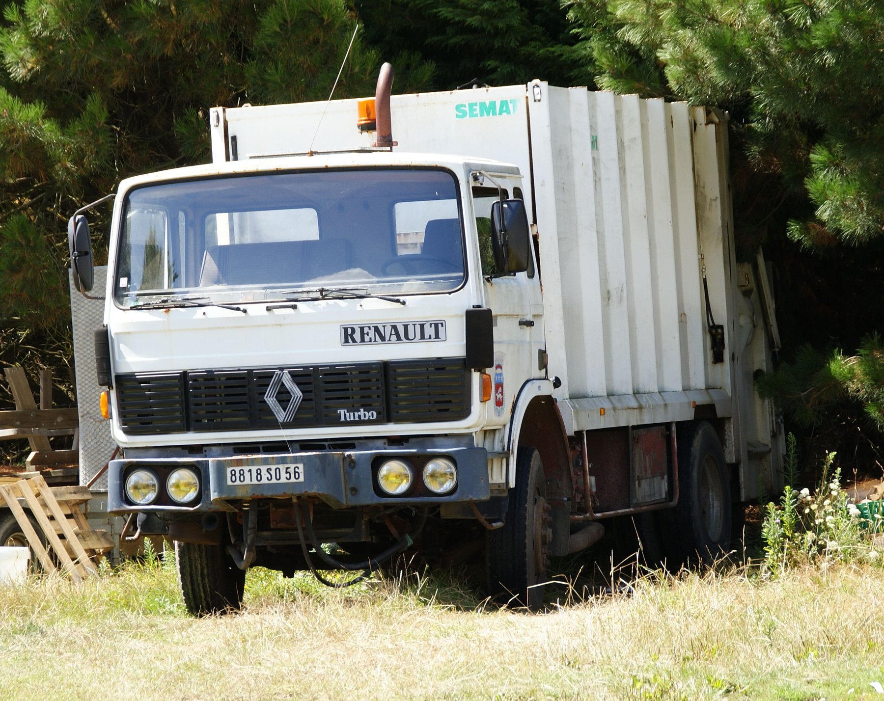 Truck Renault G260-17