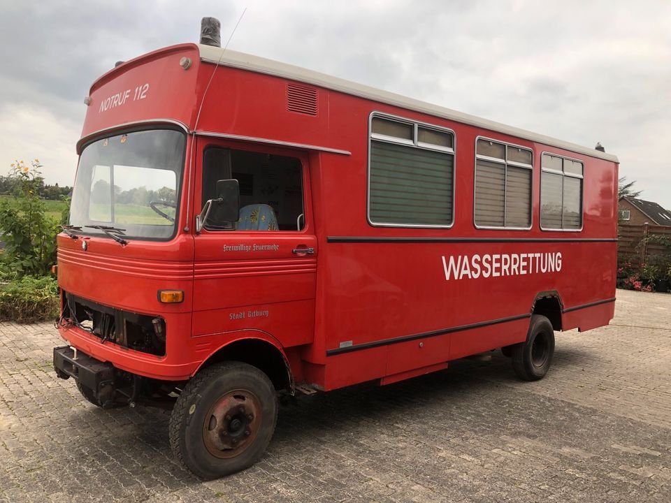 Truck Mercedes Benz LP 813/48