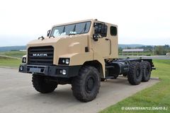 Mack Sherpa Medium
