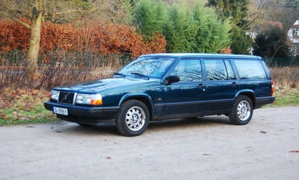 Van Volvo VOLVO 945