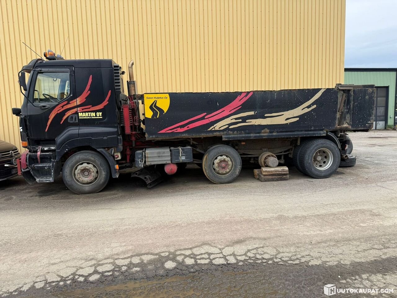 Sisu E12M-8X2