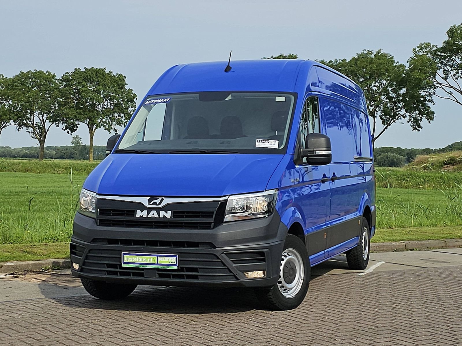 Van MAN TGE/3.180 F