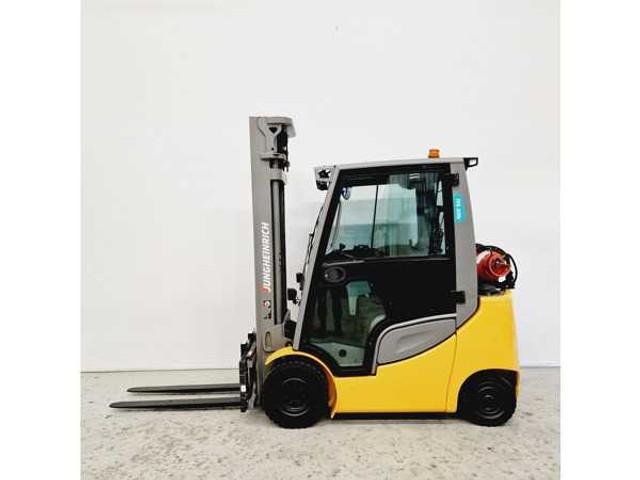 LPG forklifts Jungheinrich TFG 320 S