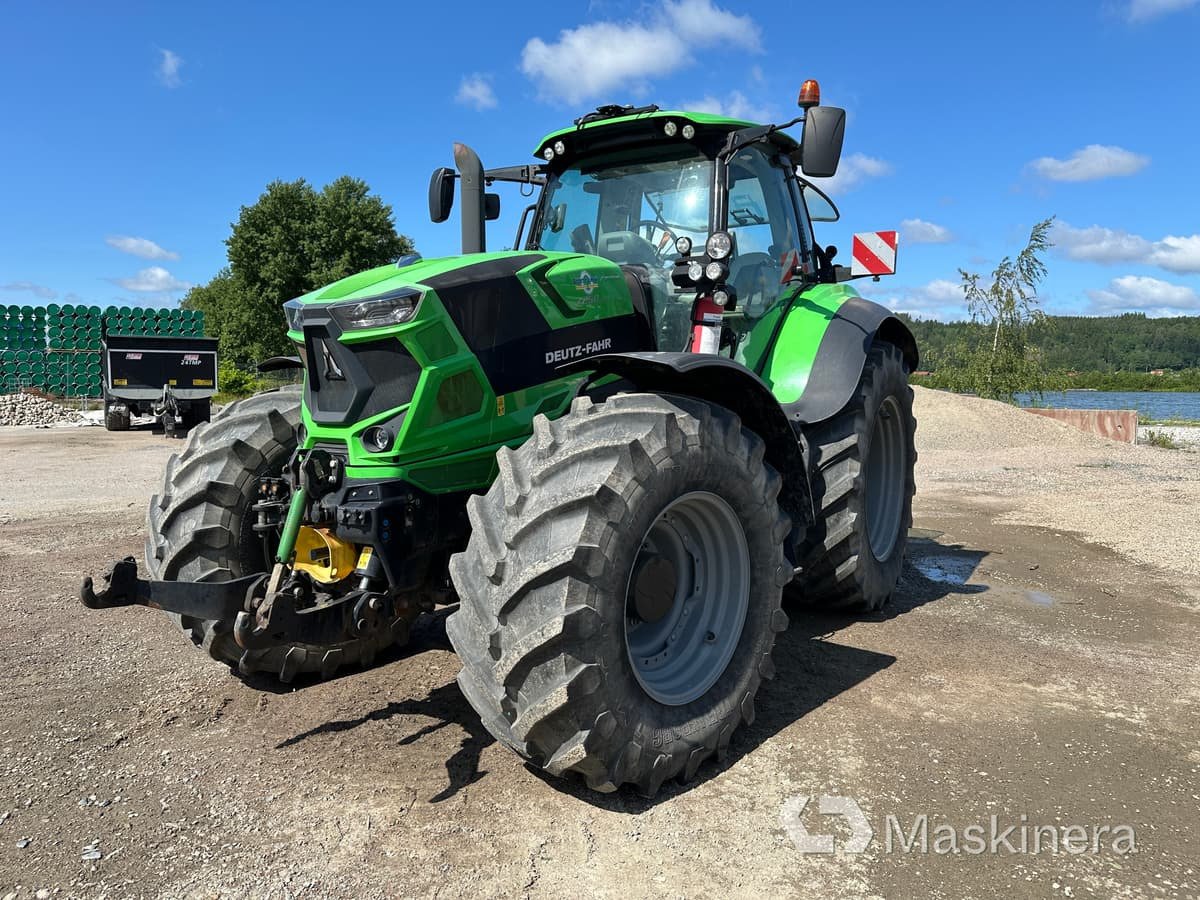 Tractor Donvita DH704