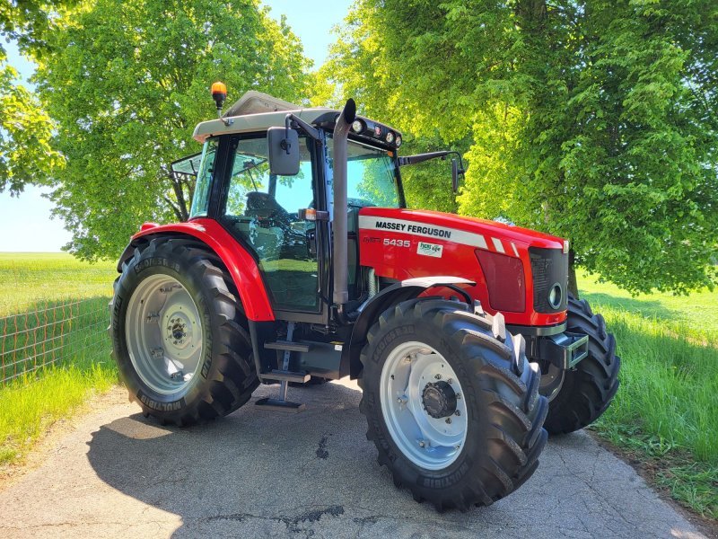 Tractor Massey Ferguson MF 4435 2WD