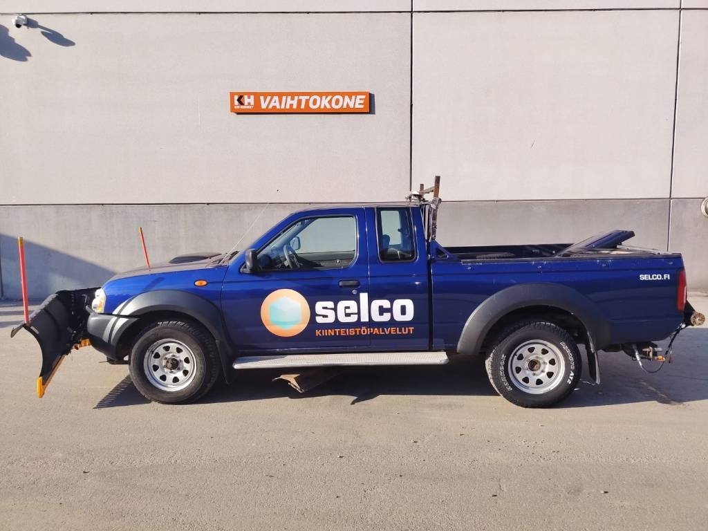 Van Nissan NISSAN NP300