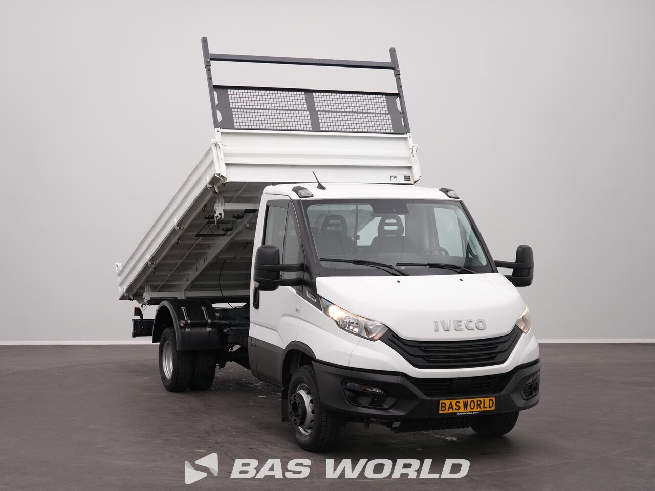 Lastwagen Iveco DAILY 75 C21 P