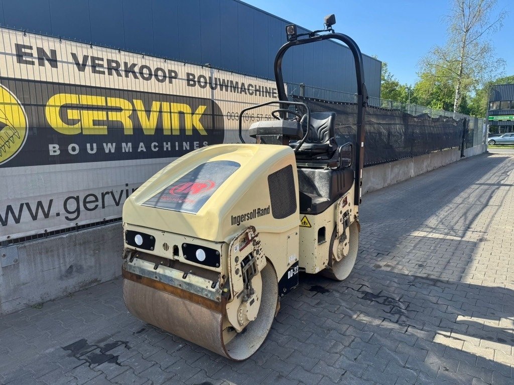 Maszyna drogowa Ingersoll Rand DD22