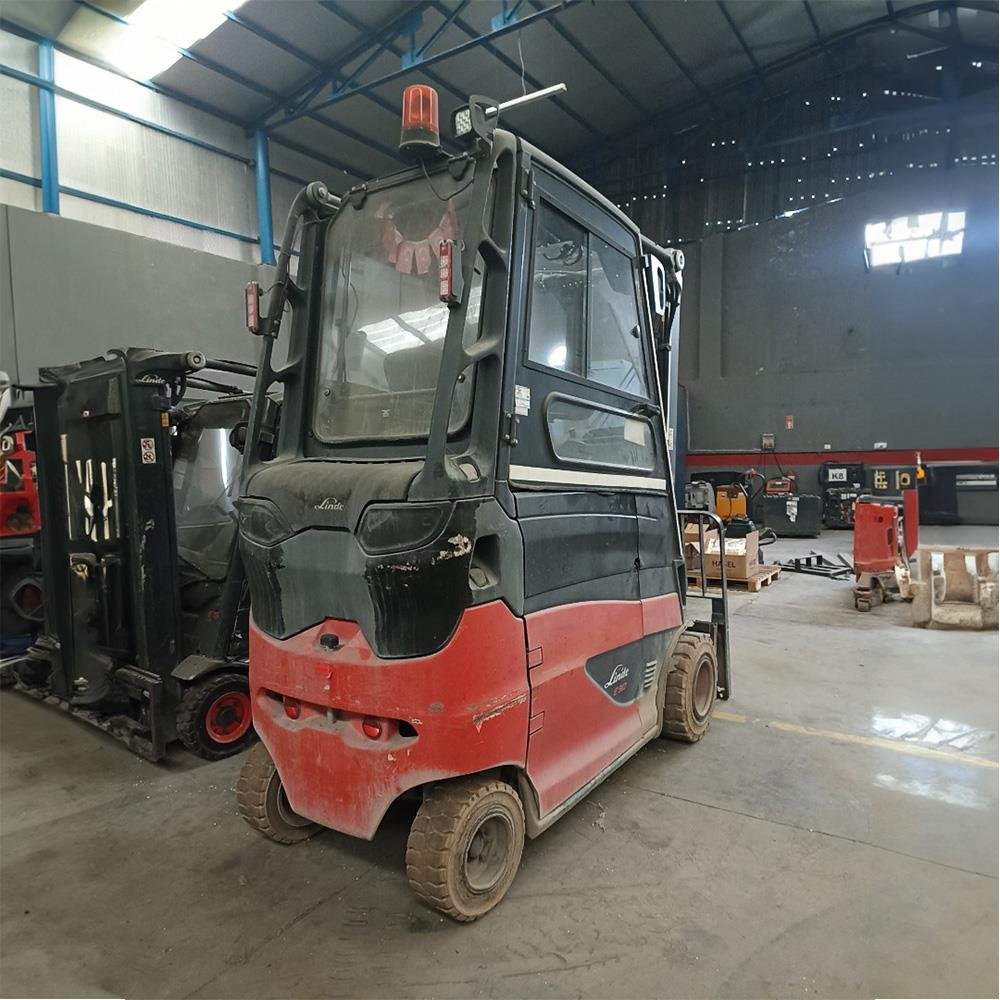 Wózki elektryczne Linde E30HL600-387 (Nr. E3209)