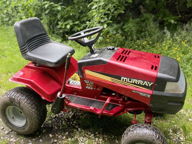 Ride-on mowers Murray 42004