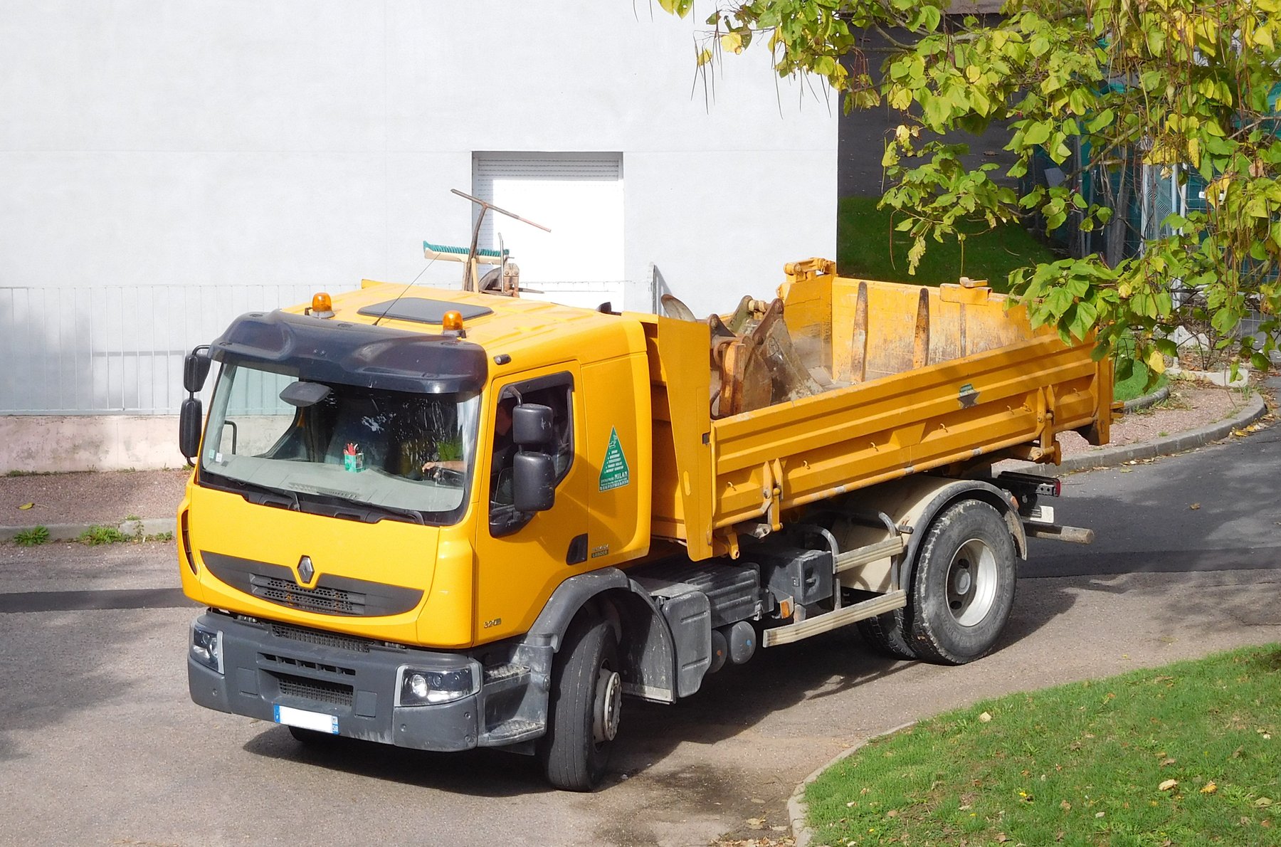 Truck Renault HD210-19