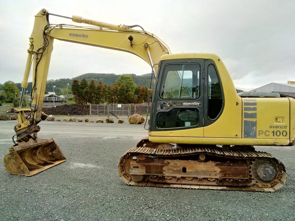Excavator Komatsu PC100L-6