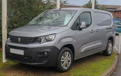 Peugeot 350L DC 2.5D